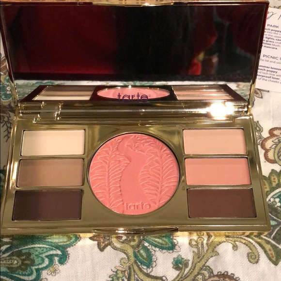 Tarts poppy picnic pallet - Picture 3 of 3